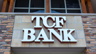 Bank Calls Cops on Black Man Trying to Deposit Checks From Racial Discrimination Settlement, Wins Itself a Fresh New Lawsuit